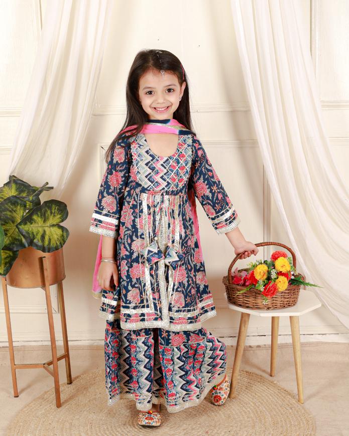 Pavish Anarkali kids dresz - Saffronfashionindia