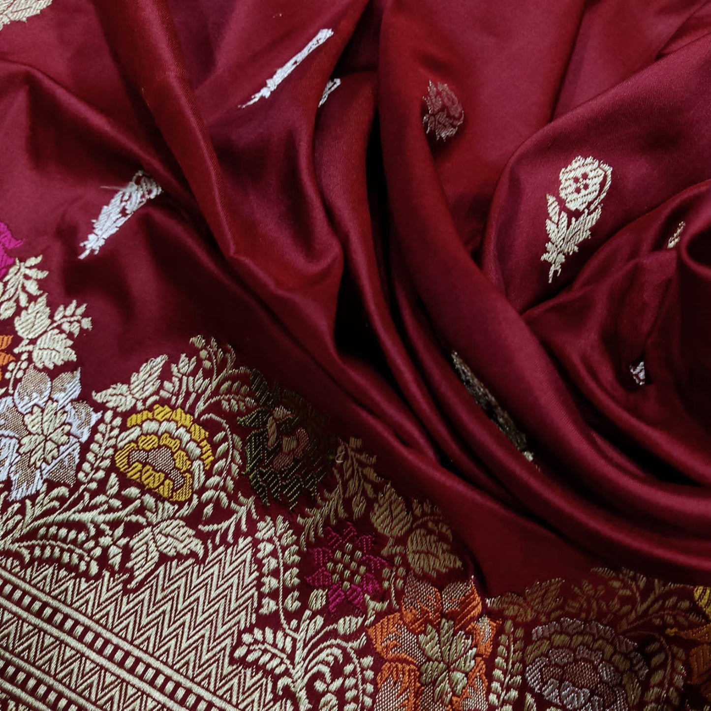 Rupali Katan silk handwoven saree - Saffronfashionindia