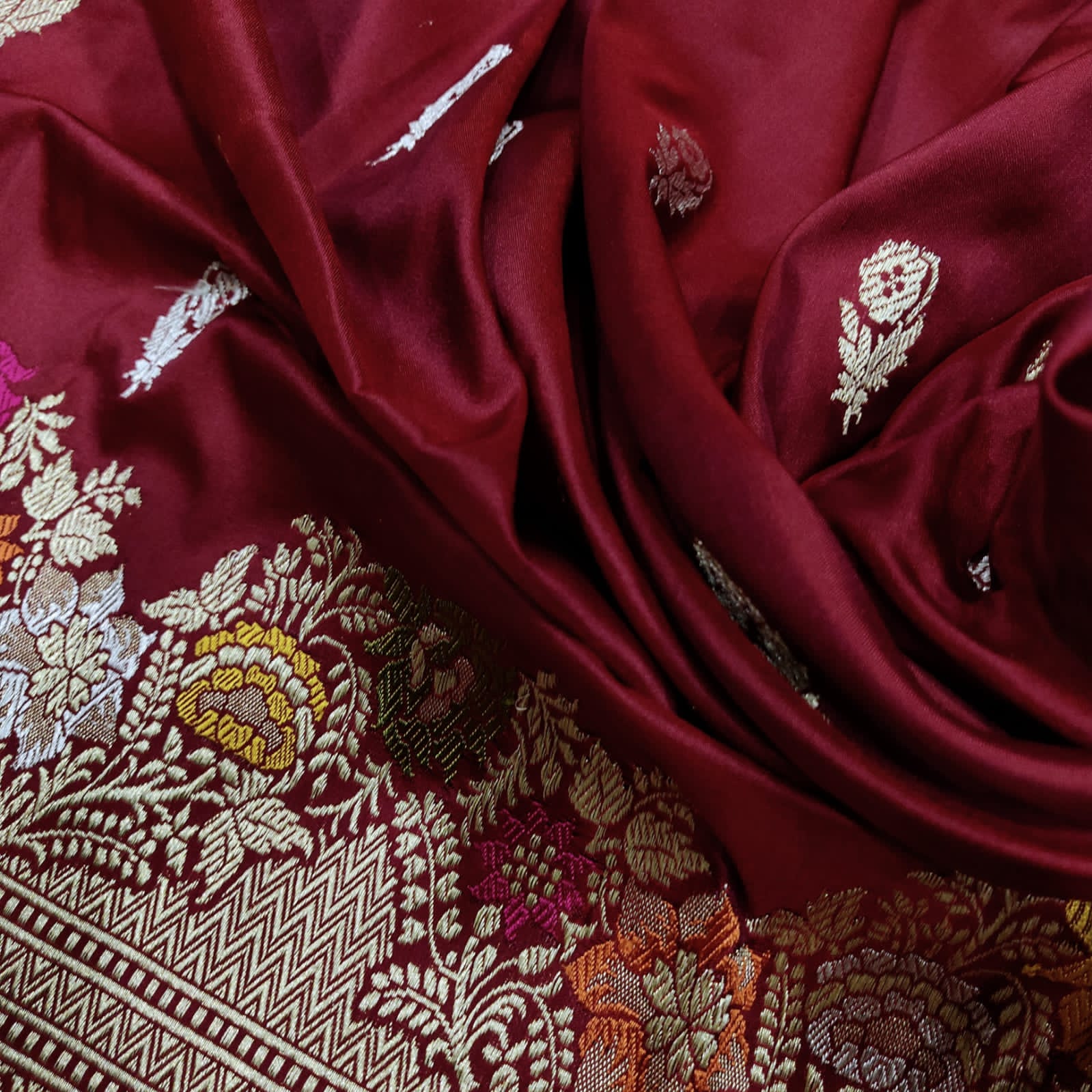 Rupali Katan silk handwoven saree - Saffronfashionindia