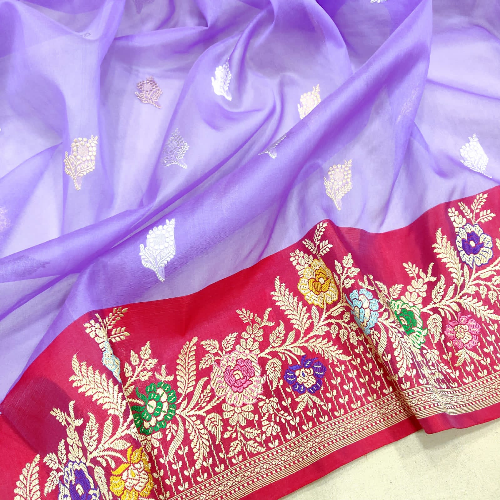 Naveena kora handwoven silk sarees - Saffronfashionindia