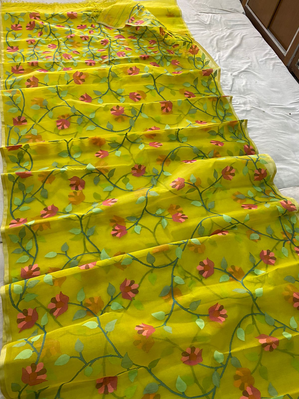 Heera muslin jamdani saree - Saffronfashionindia