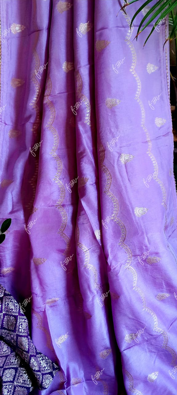 Mahisha munga crepe exclusive saree - Saffronfashionindia