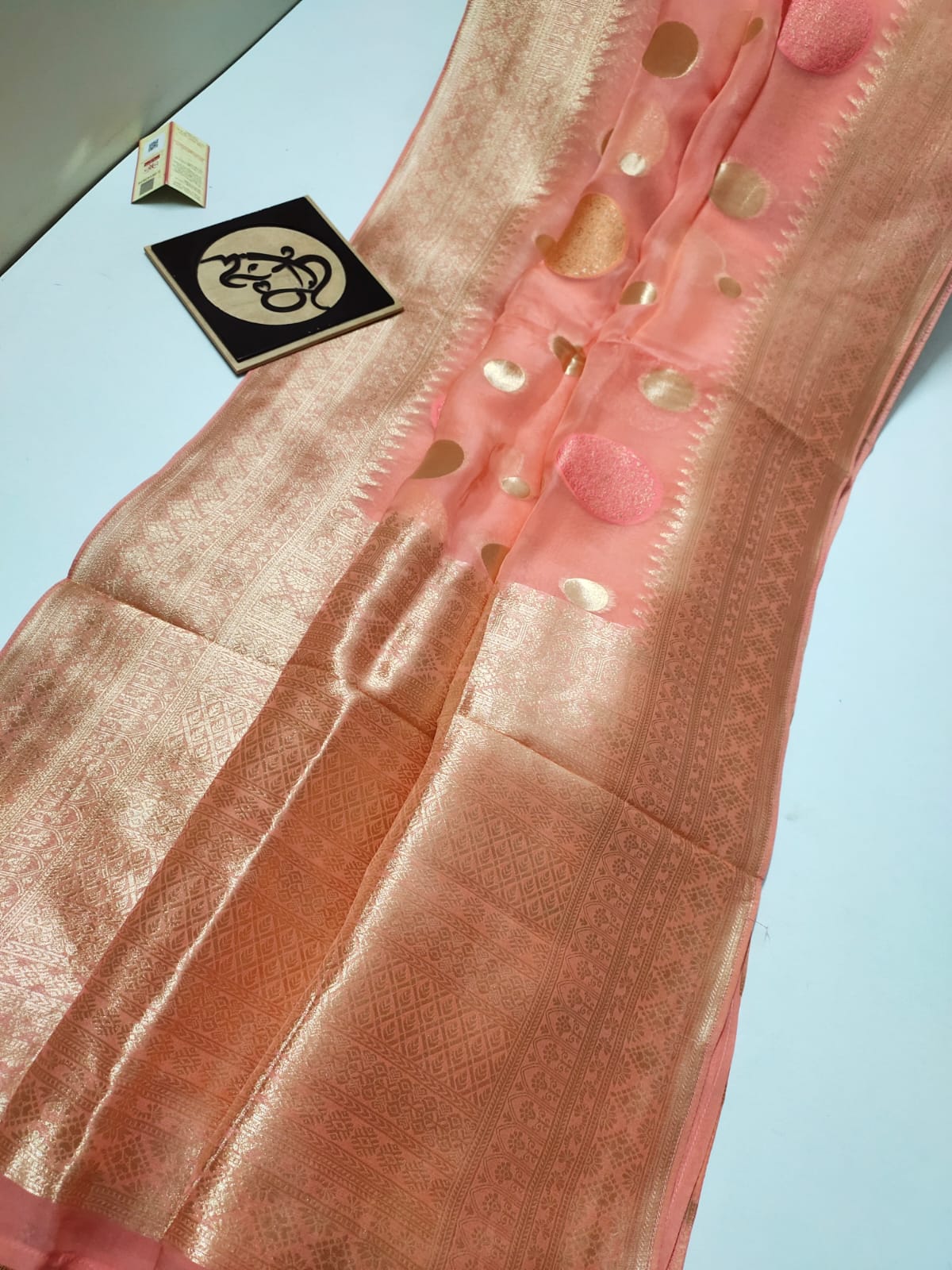 Kruti organza Indian saree - Saffronfashionindia