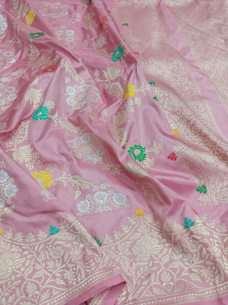 Maharani inspired handwoven Katan silk kadwa saree - Saffronfashionindia