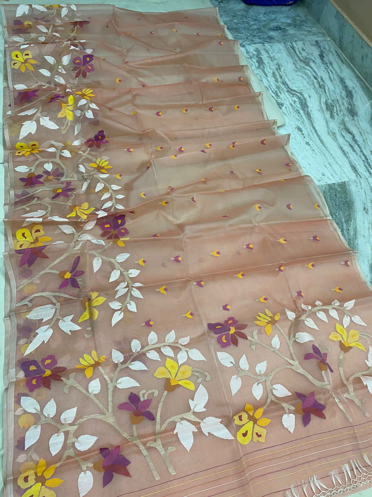 Rubik tantuj jamdani saree - Saffronfashionindia