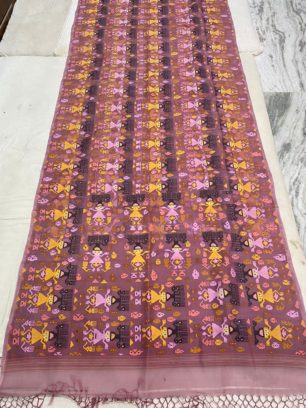 Daisydee tantuj muslin saree - Saffronfashionindia