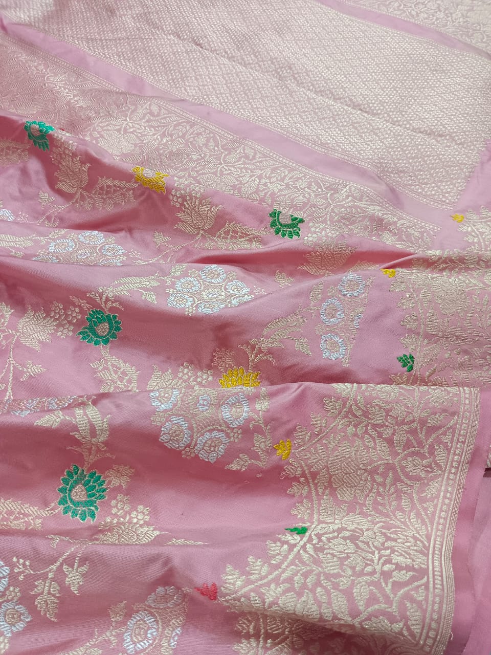 Maharani inspired handwoven Katan silk kadwa saree - Saffronfashionindia