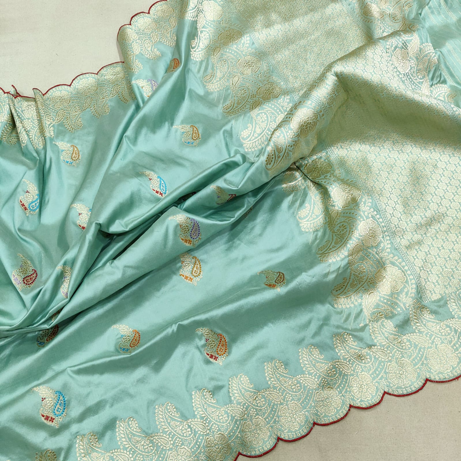 Firoza Katan paisley handwoven saree - Saffronfashionindia