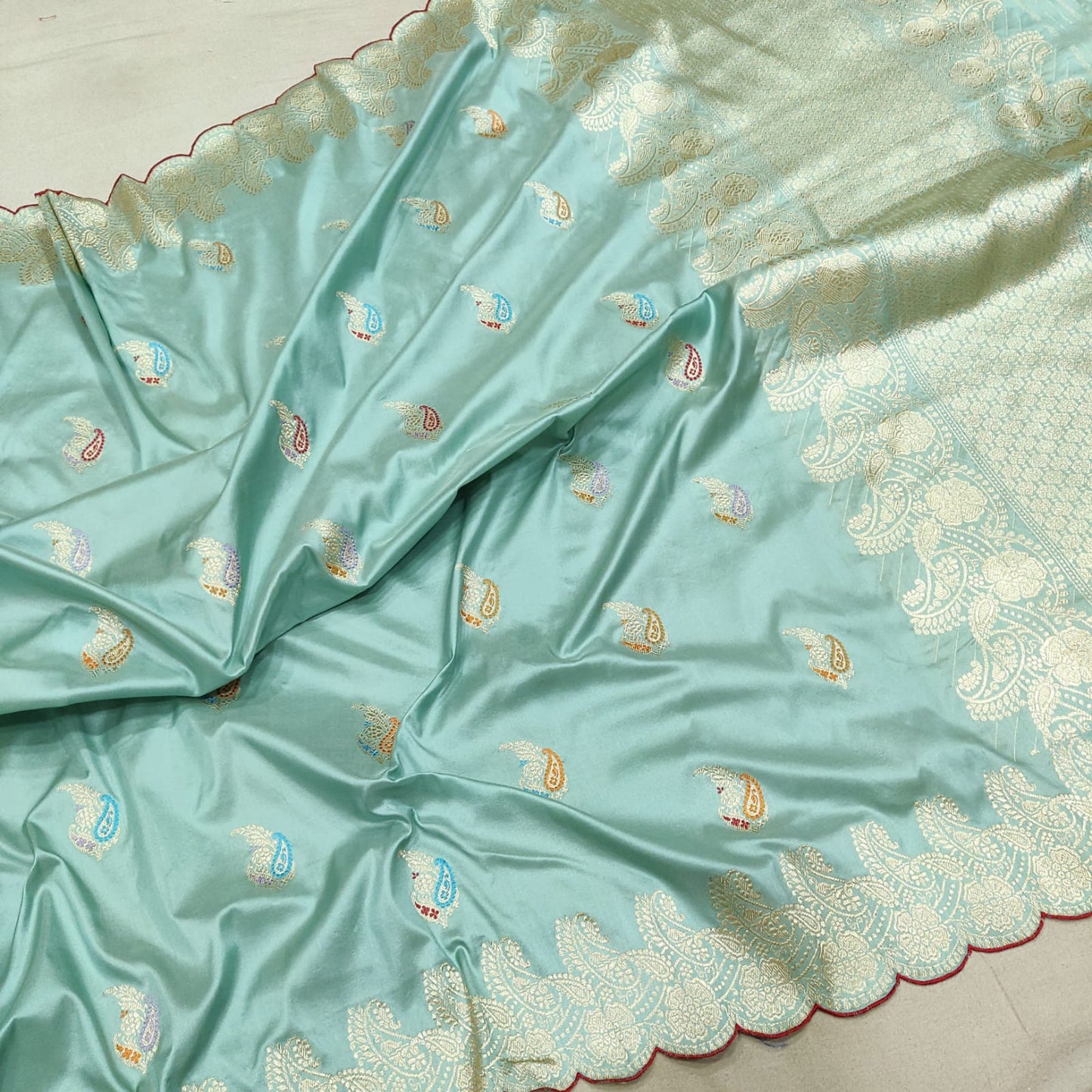 Firoza Katan paisley handwoven saree - Saffronfashionindia