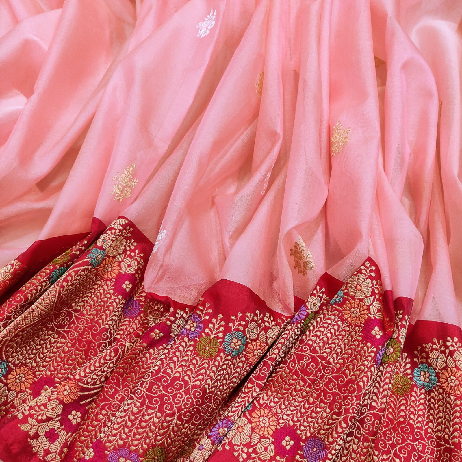 Milika kora silk handwoven saree - Saffronfashionindia