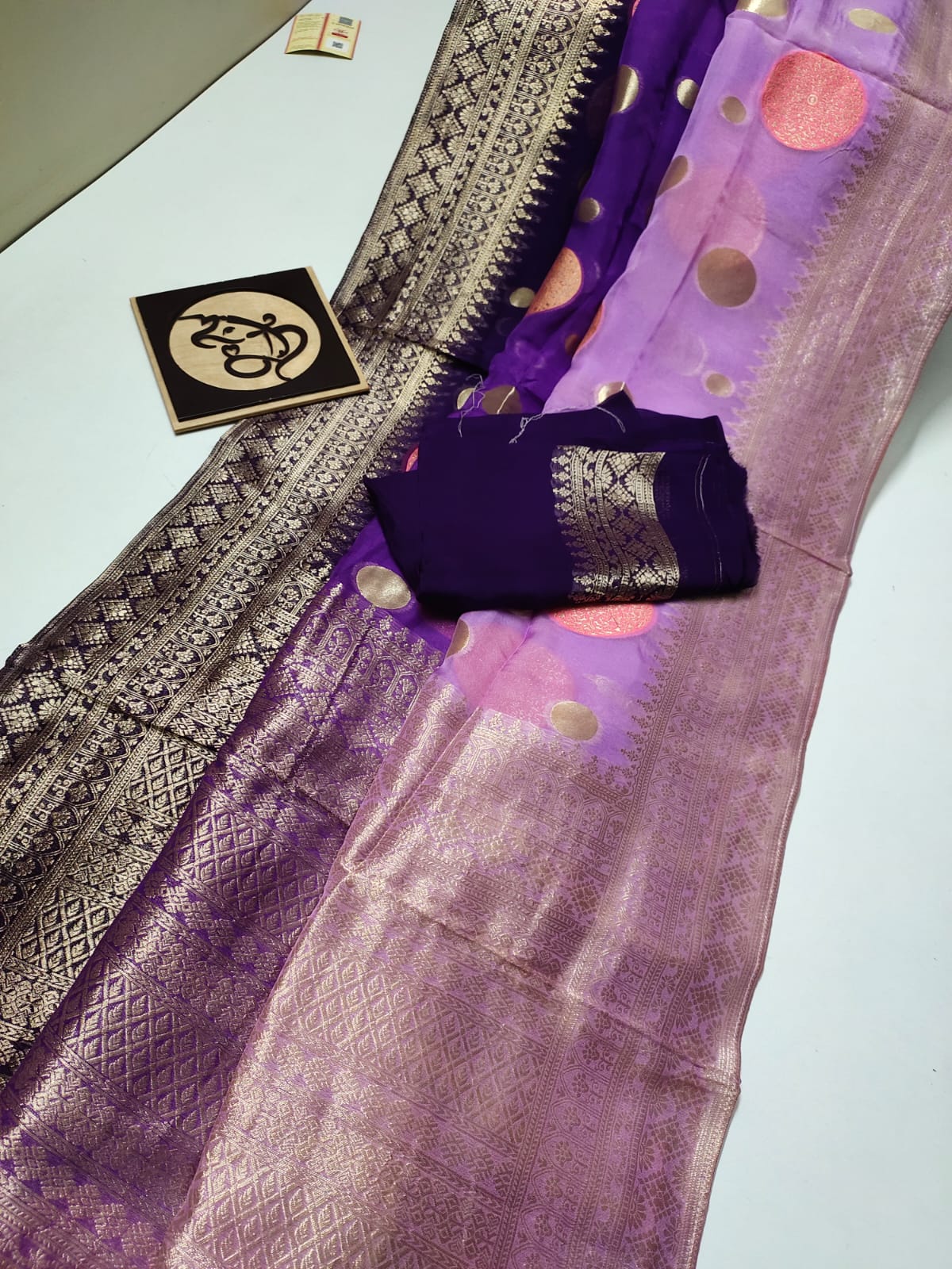 Kruti organza Indian saree - Saffronfashionindia