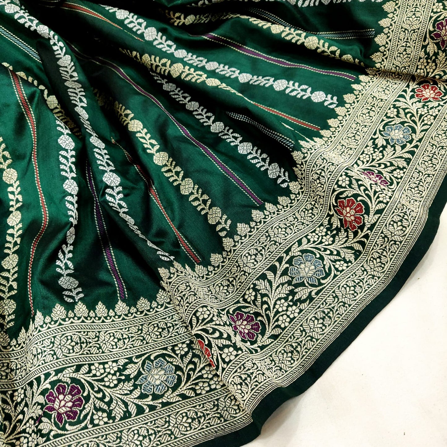 Livani handwoven Katan silk saree - Saffronfashionindia