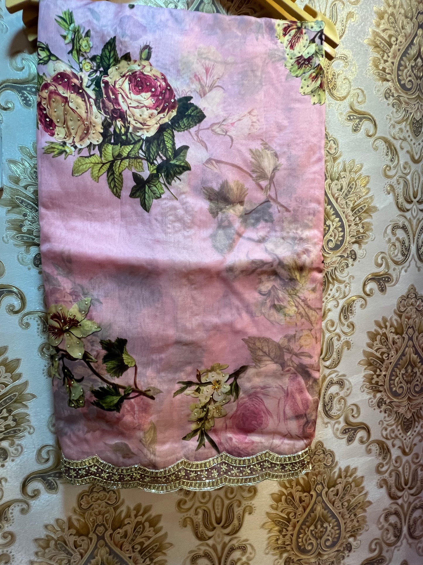 Pink lovely floral saree - Saffronfashionindia