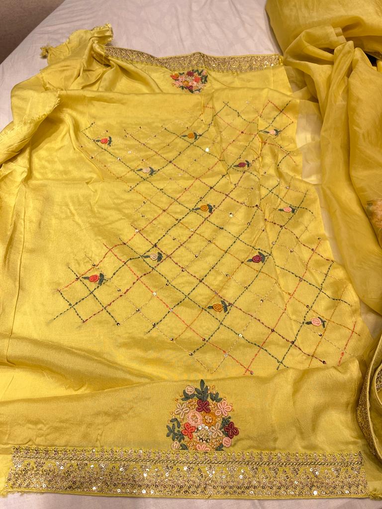 Benzie organza French knot saree - Saffronfashionindia