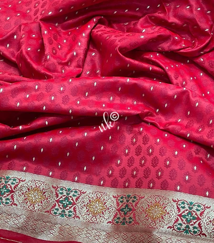 Beautiful floral weaved saree - Saffronfashionindia