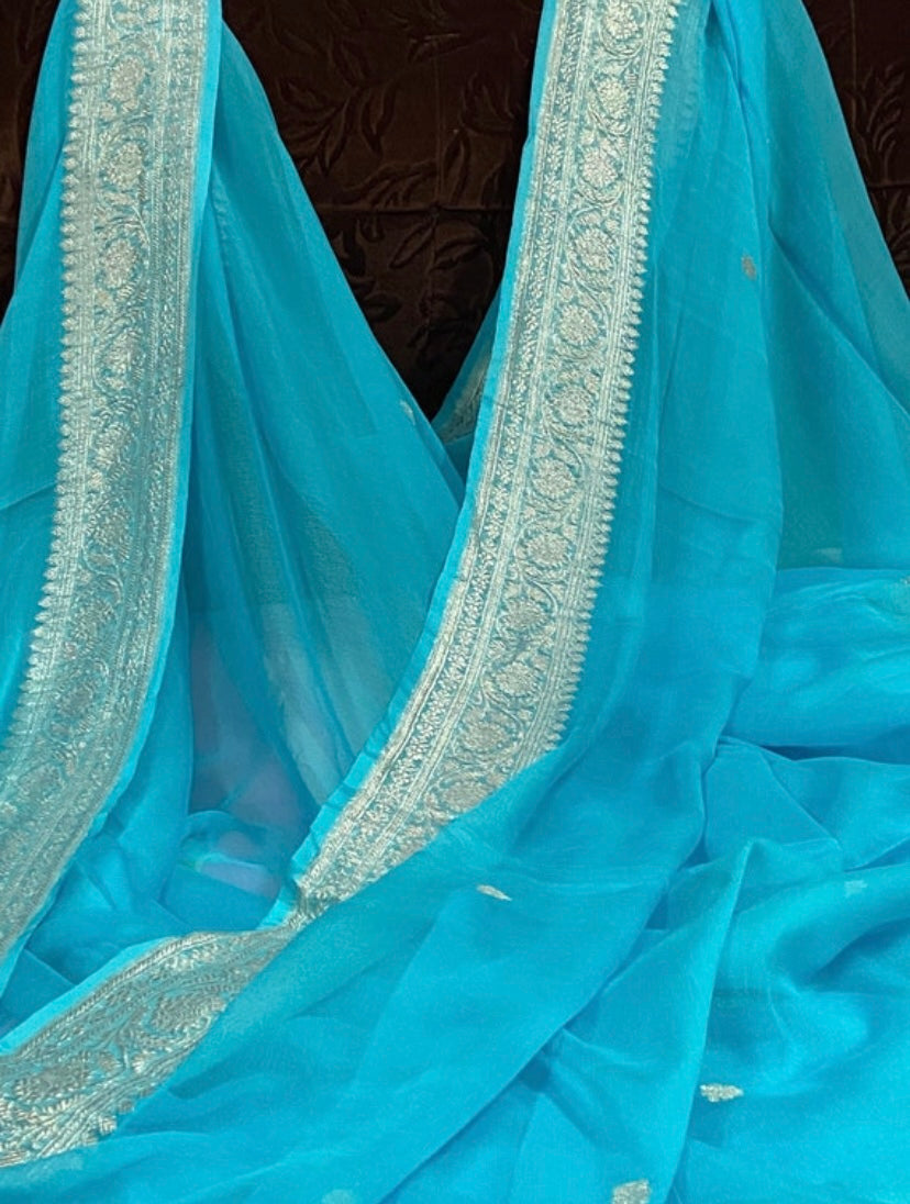 Chiffon zari saree - Saffronfashionindia
