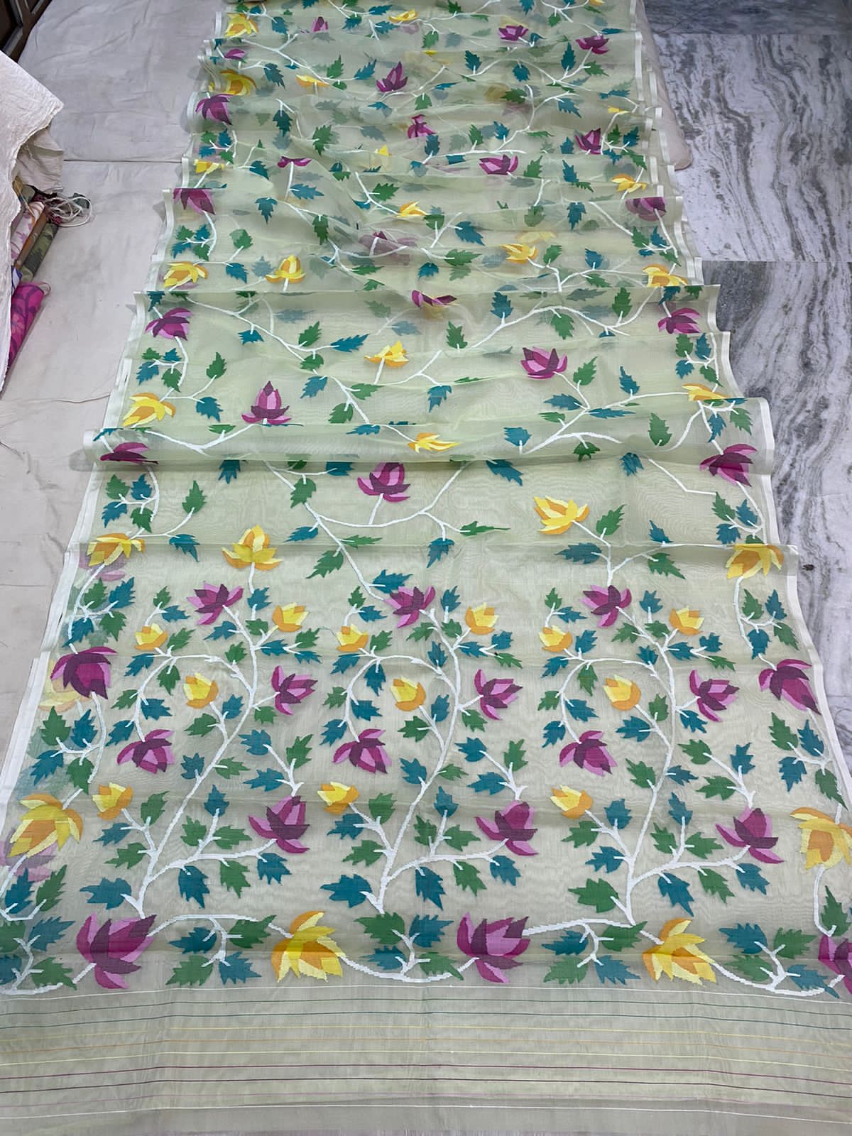Minisha tantuj jamdani saree - Saffronfashionindia
