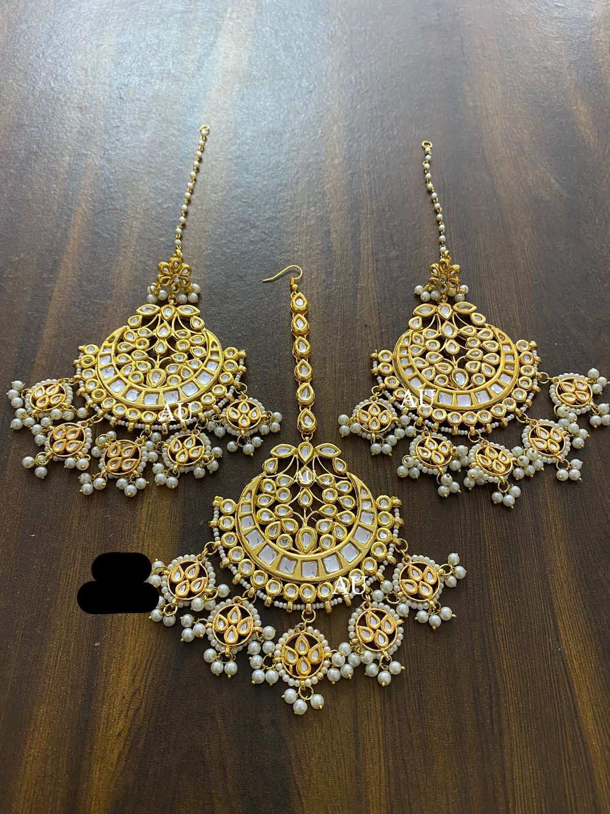 Moksh tikka set - Saffronfashionindia