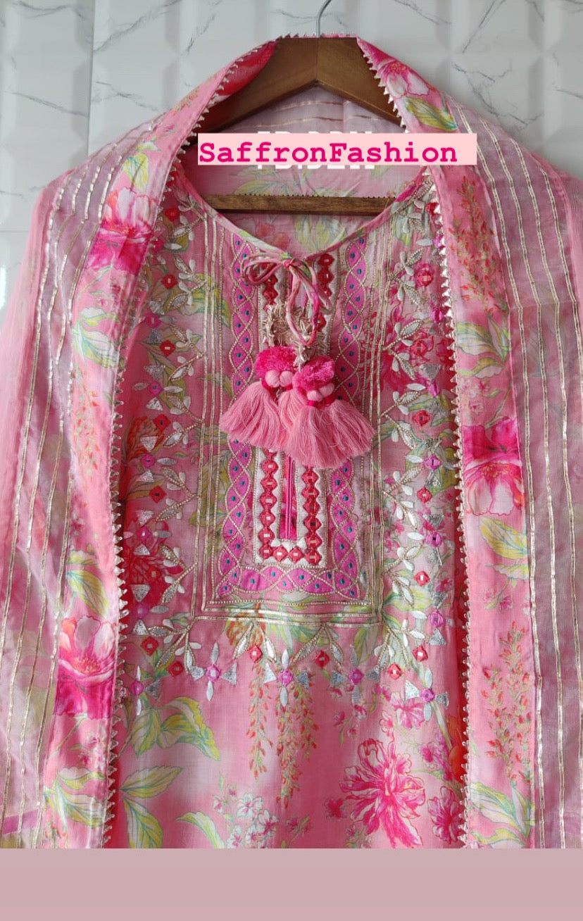 Floral pinkish salwarsuit - Saffronfashionindia