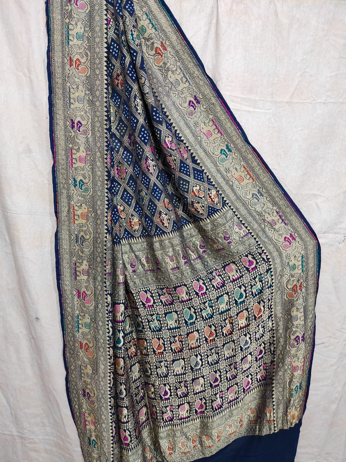 Humnava bandhej bandhani saree - Saffronfashionindia