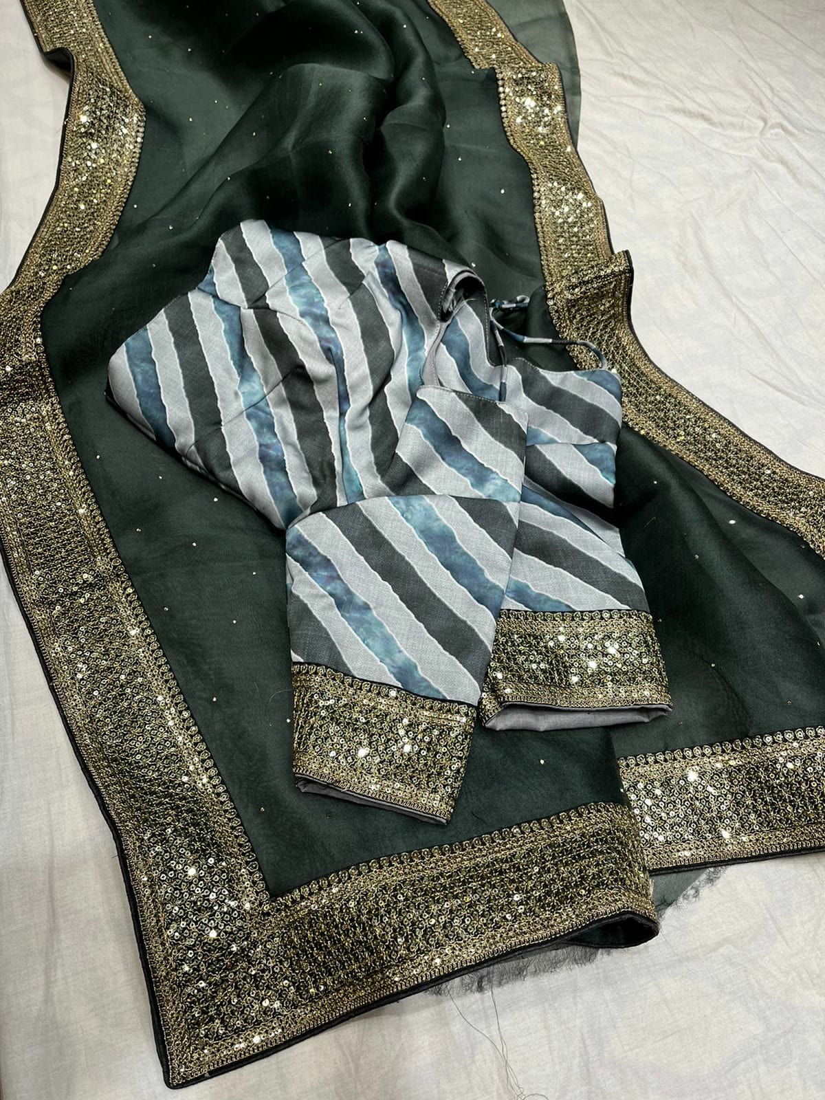 Blossom organza saree - Saffronfashionindia