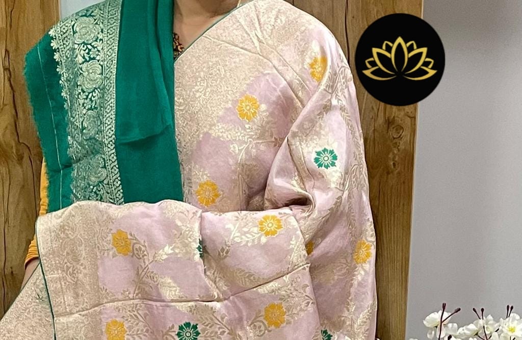 Venshik banarsi moonga saree - Saffronfashionindia