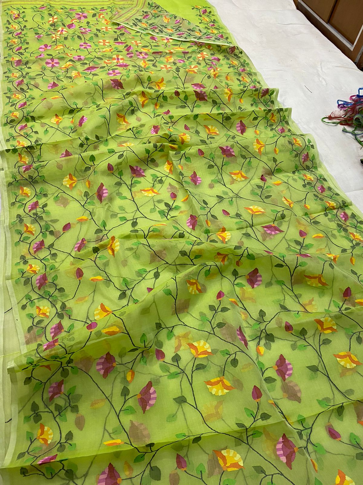 Reni tantuj handwoven jamdani saree - Saffronfashionindia