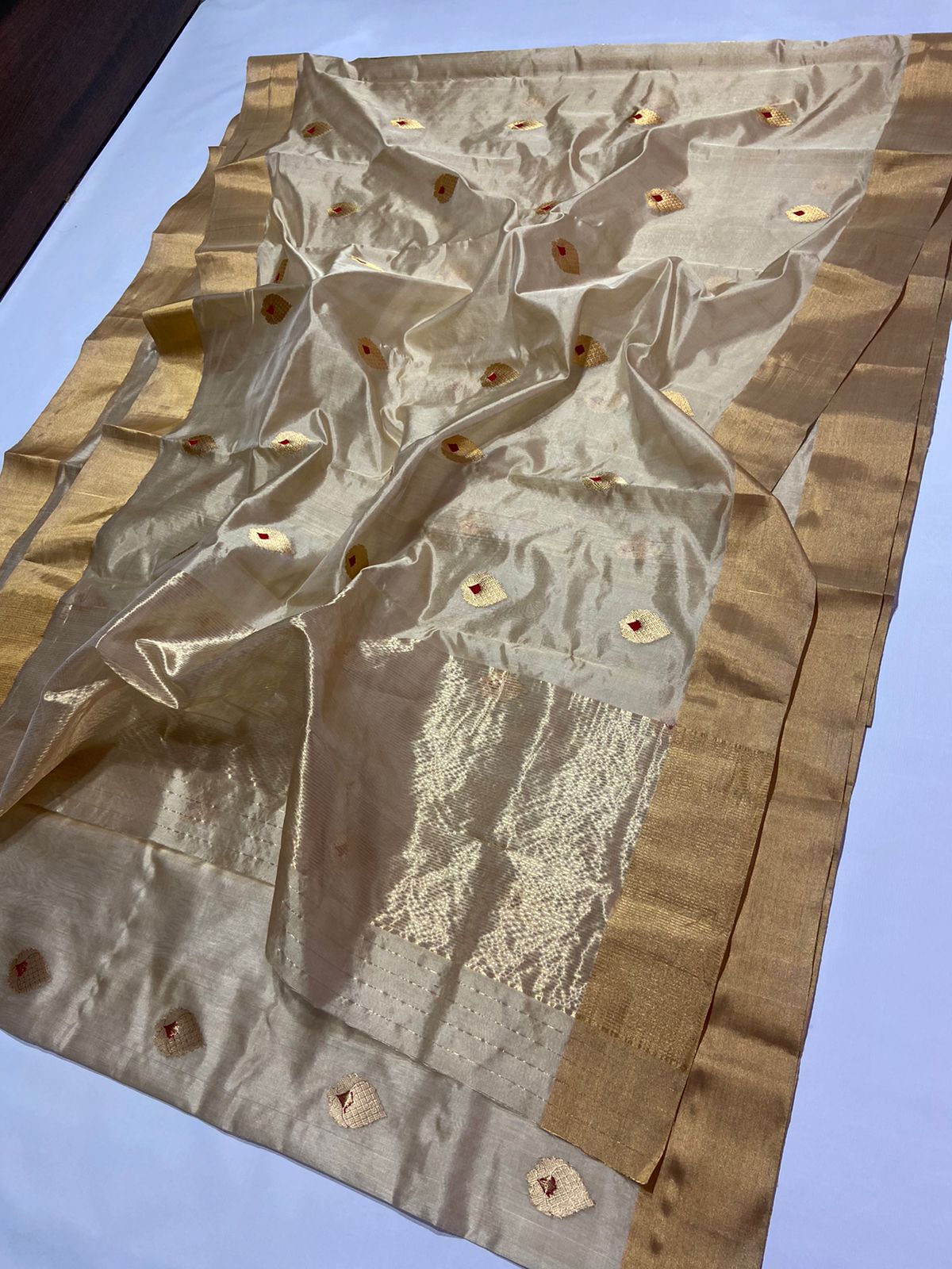Jeni pattu Chanderi saree - Saffronfashionindia