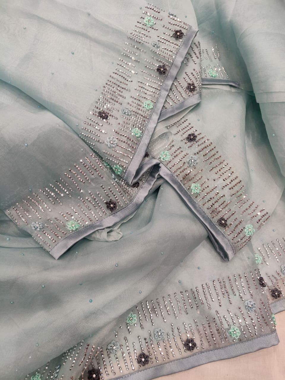 Vami organza saree - Saffronfashionindia
