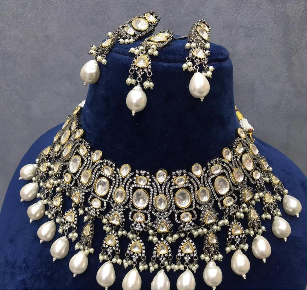Abeli choker set - Saffronfashionindia