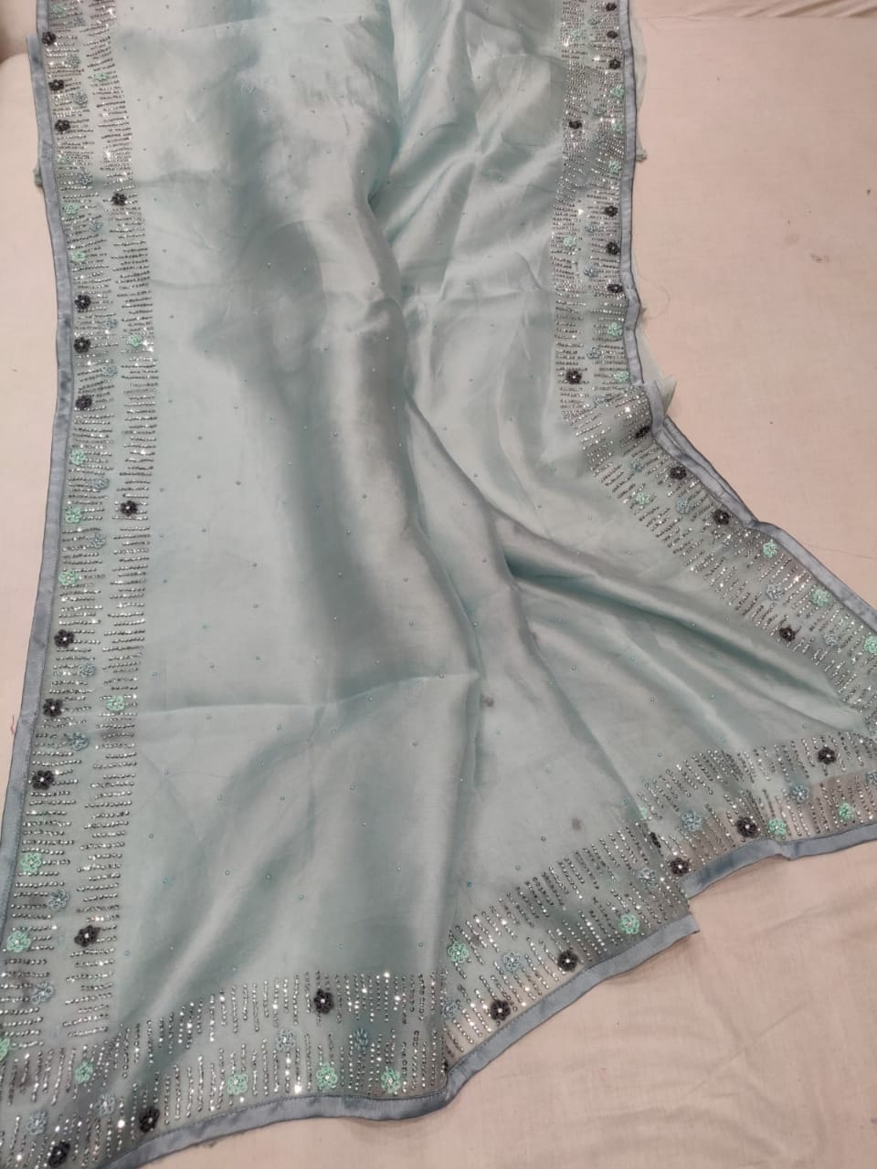 Vami organza saree - Saffronfashionindia