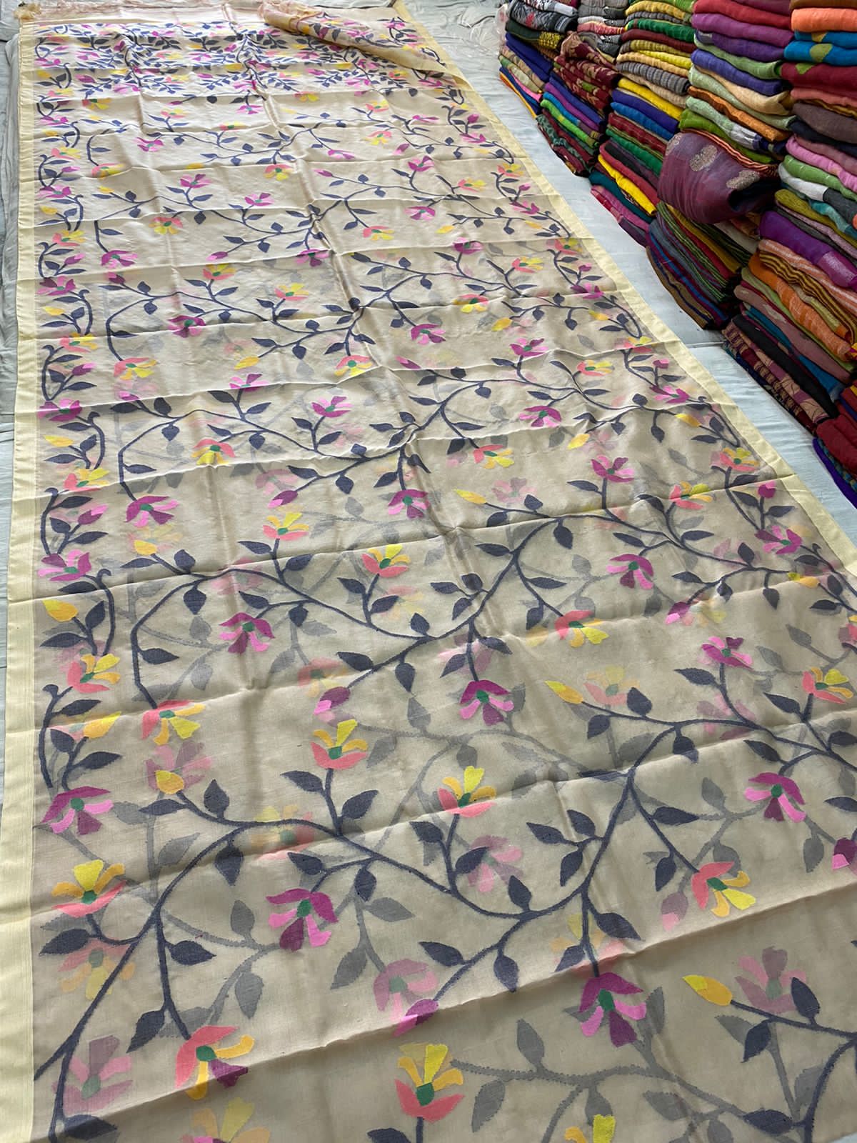 Rupmahala tantuj jamdani saree - Saffronfashionindia