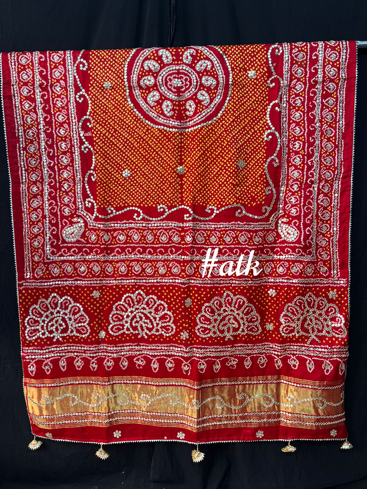 Gottapatti bandhani dupatta - Saffronfashionindia