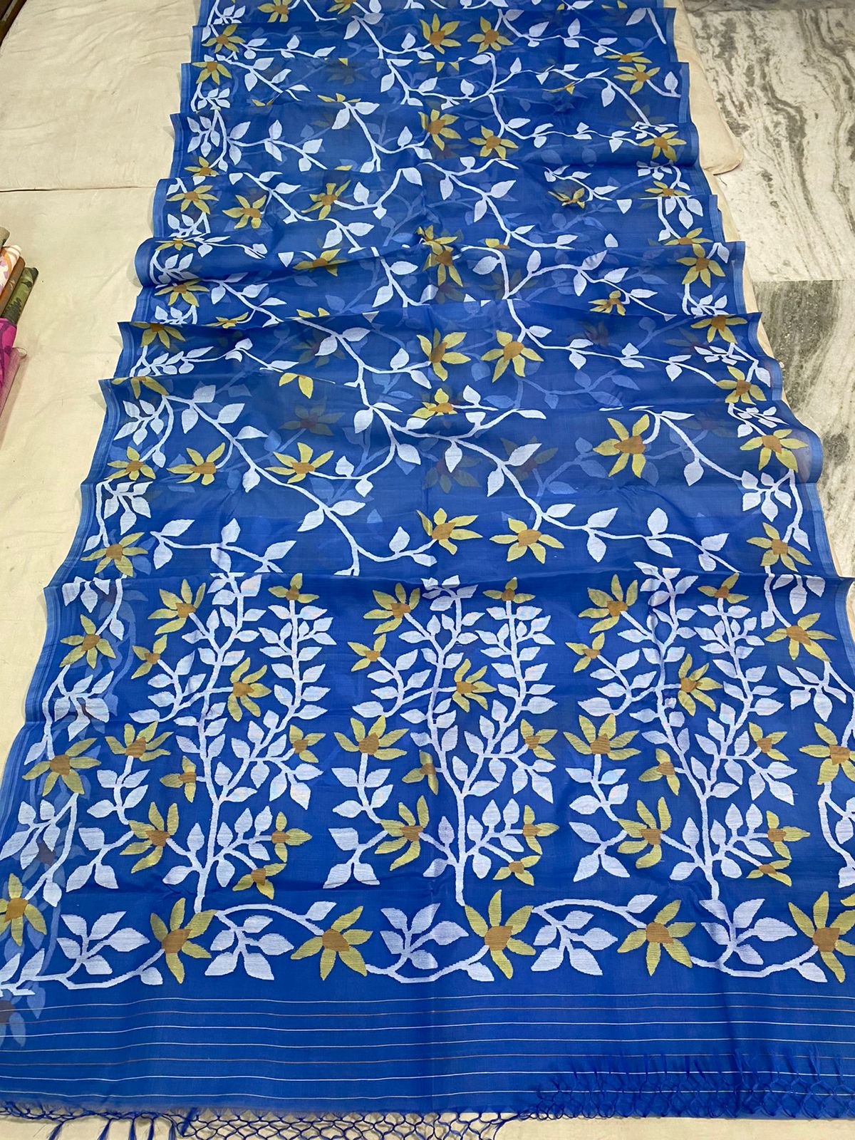 Royal blue tantuj jamdani saree - Saffronfashionindia