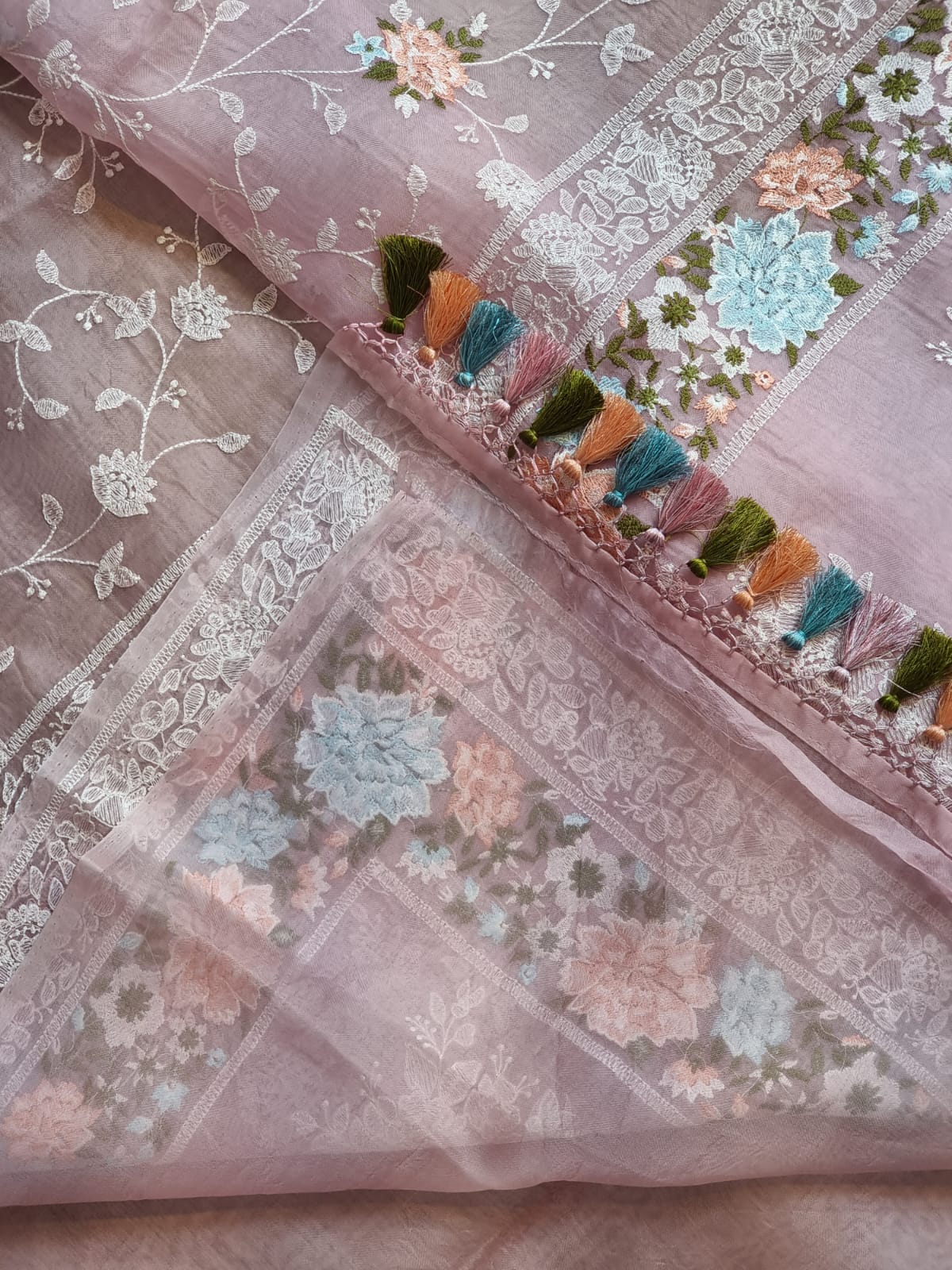 Lili organza saree - Saffronfashionindia