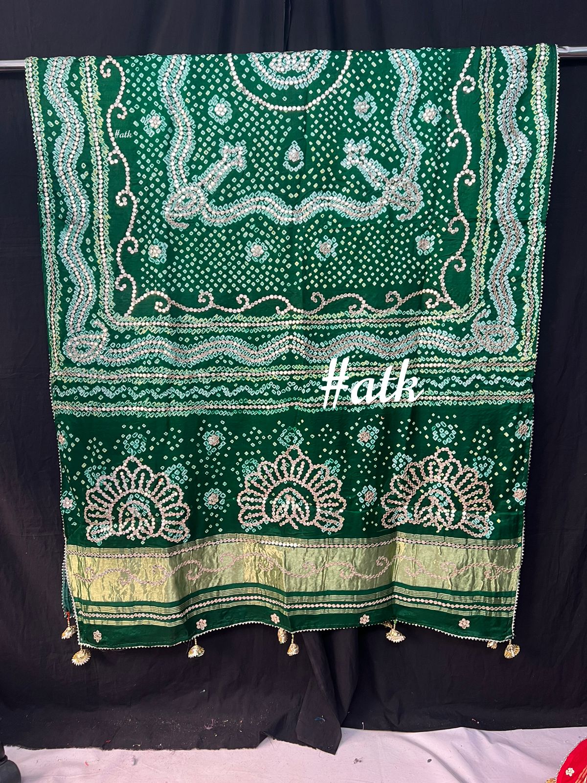 Gottapatti bandhani dupatta - Saffronfashionindia