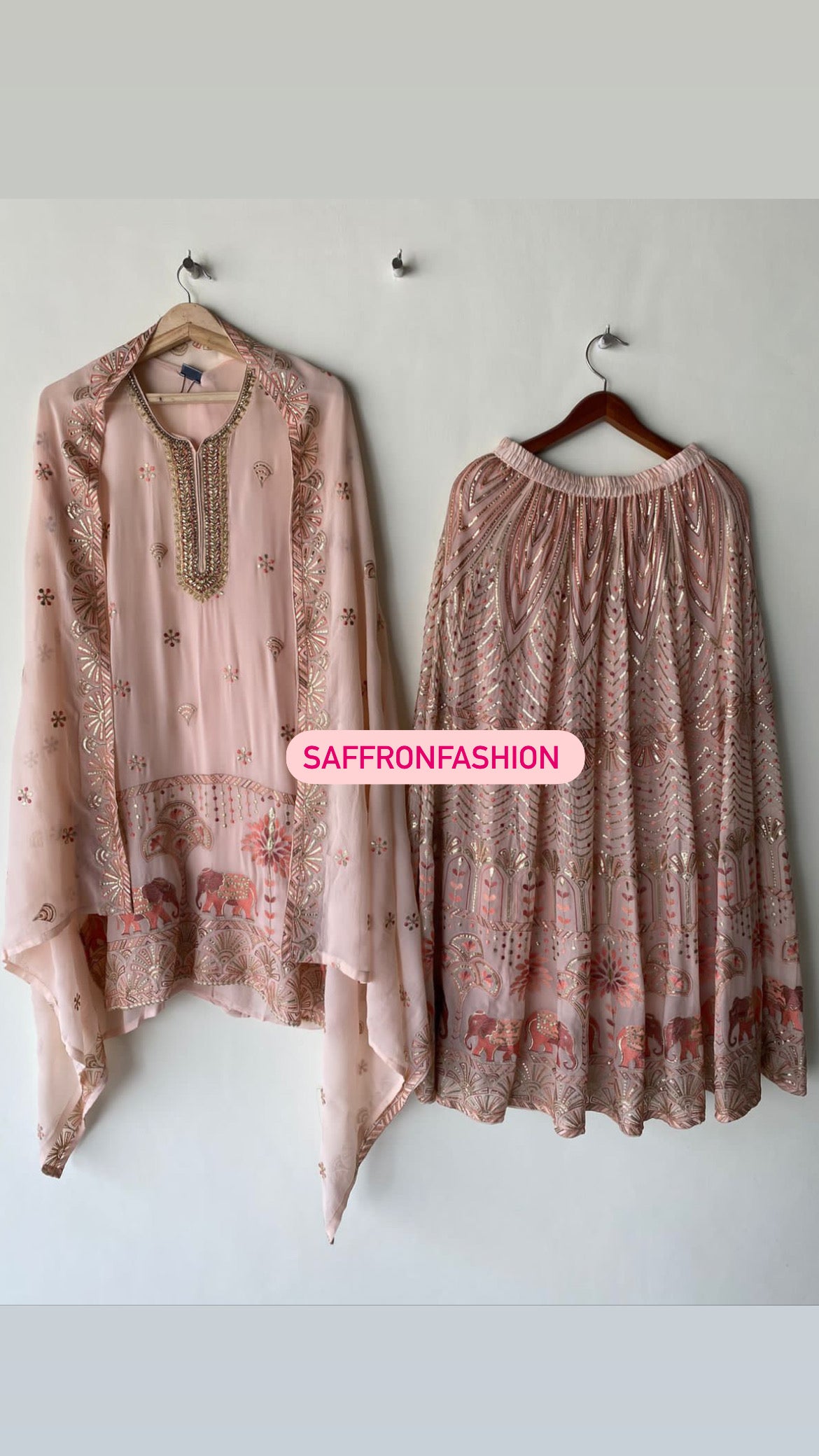 Anik gorgette kurta set - Saffronfashionindia