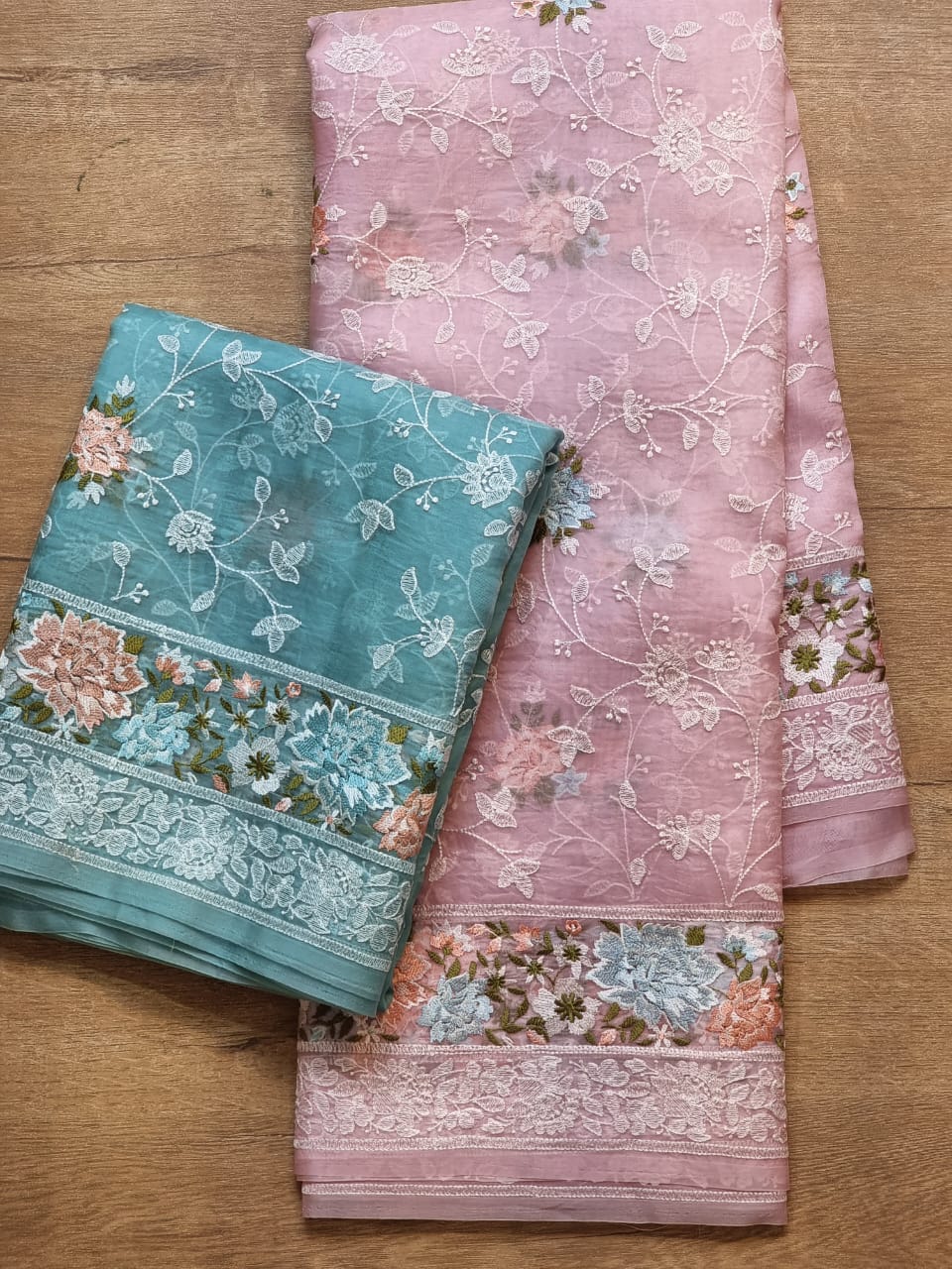 Lili organza saree - Saffronfashionindia