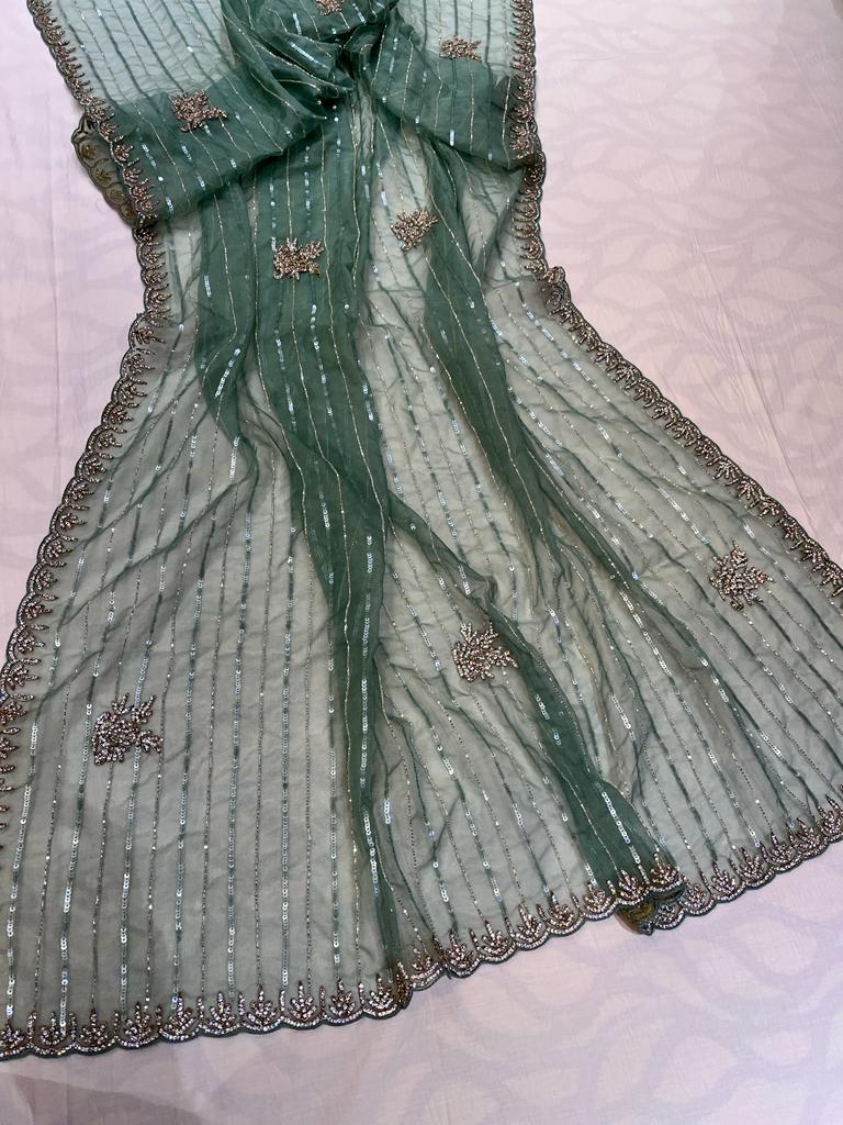 Aisle zarkan saree - Saffronfashionindia