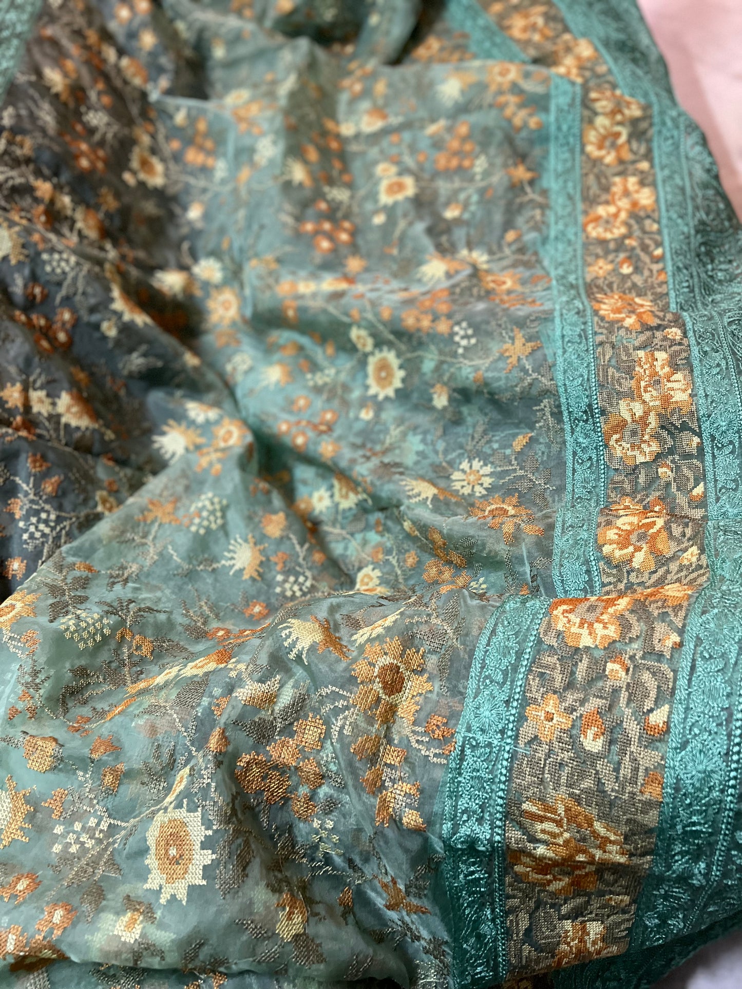 Nena organza thread saree - Saffronfashionindia