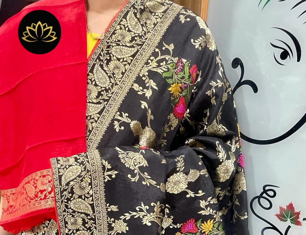Avika banarsi moonga saree - Saffronfashionindia