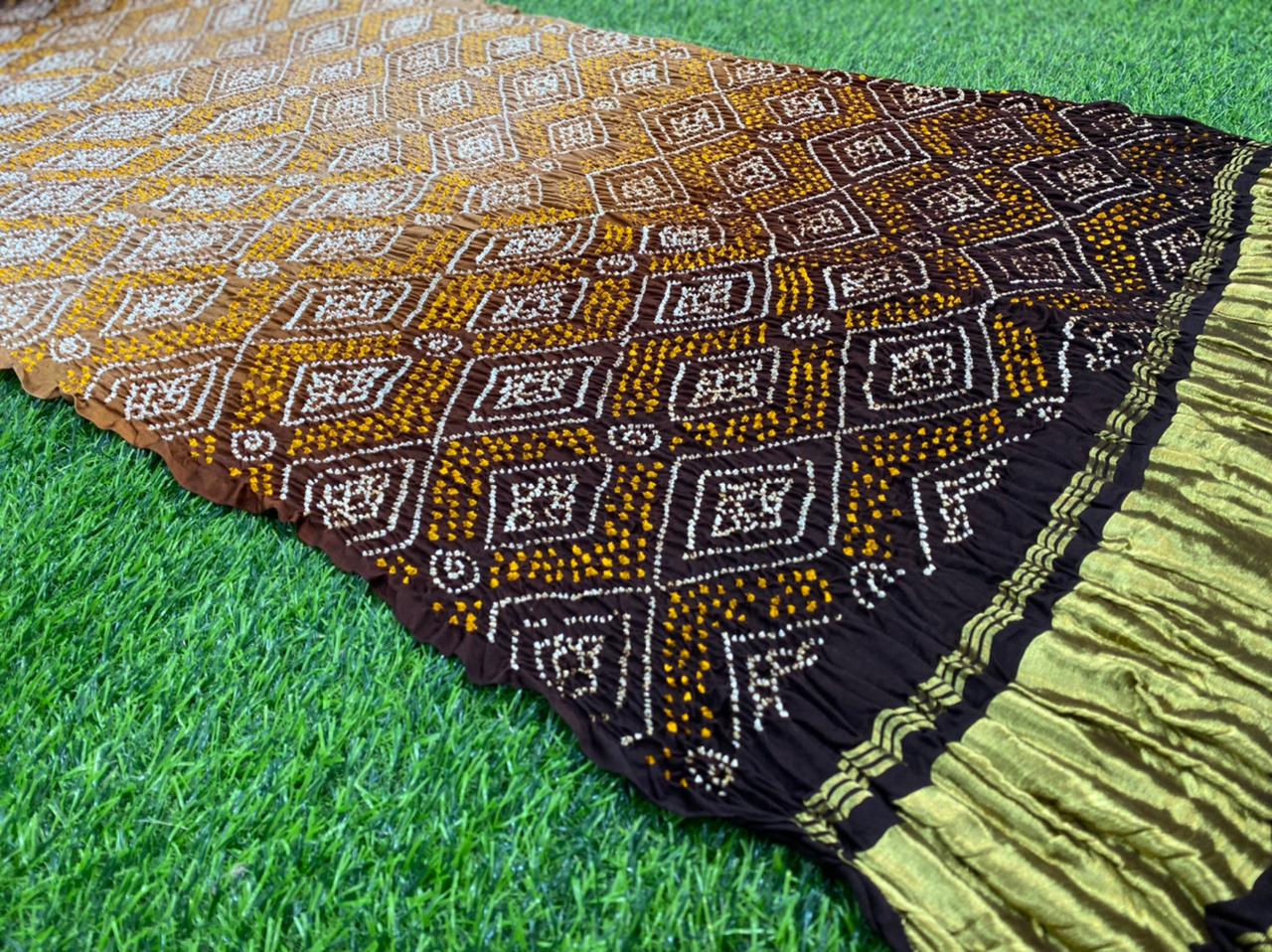 Gazing silk Bandhani dupatta - Saffronfashionindia