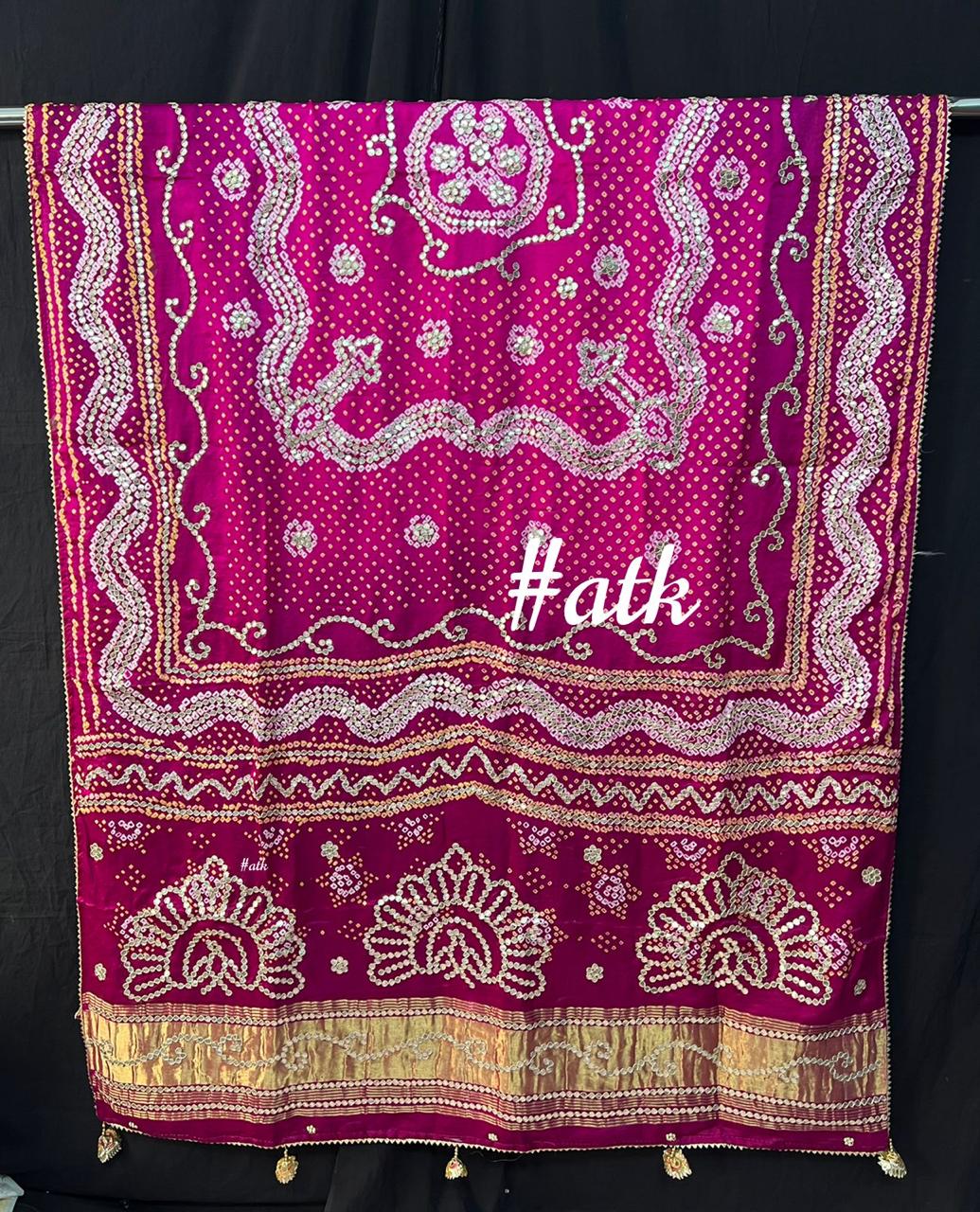 Gottapatti bandhani dupatta - Saffronfashionindia