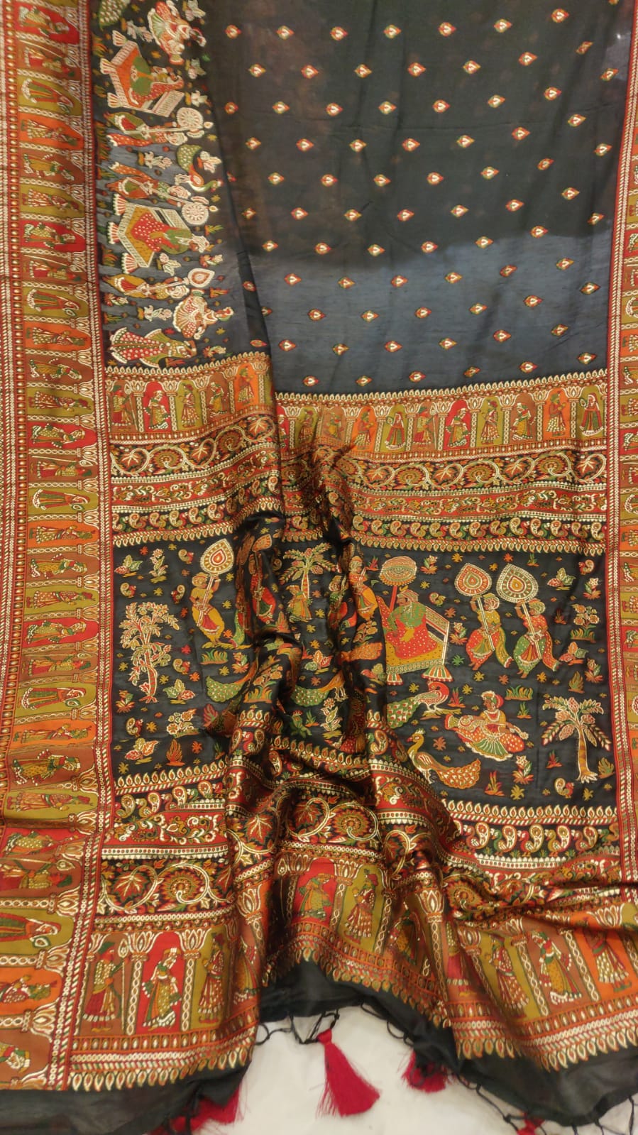 Beautiful Kani silk saree - Saffronfashionindia