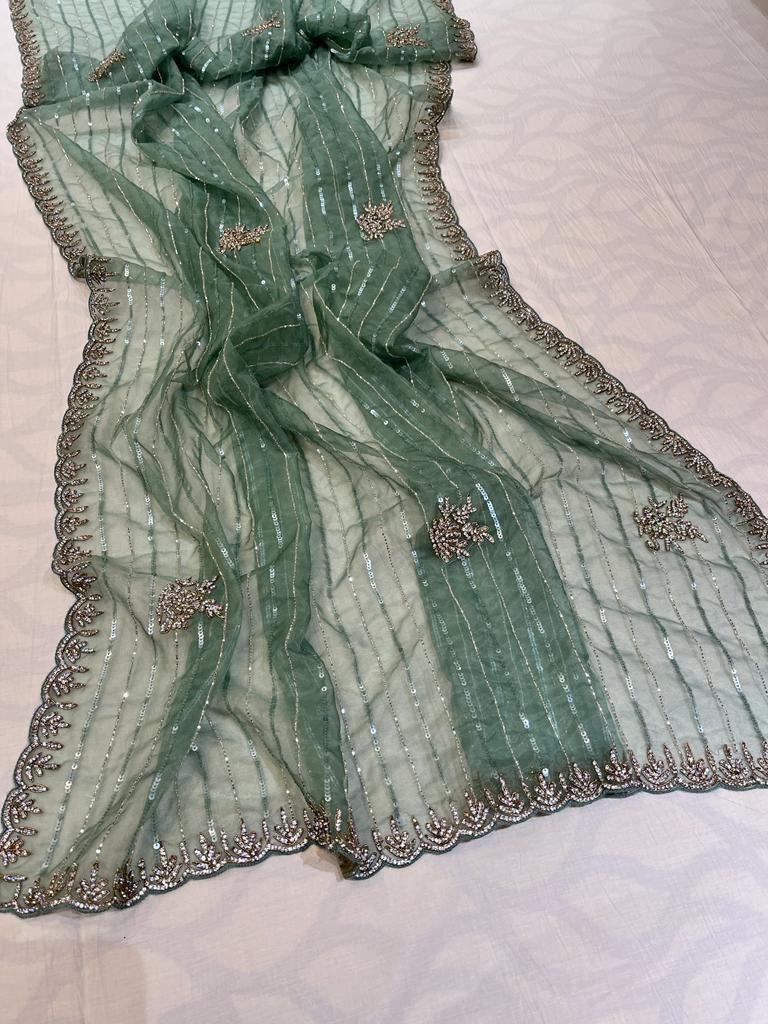 Aisle zarkan saree - Saffronfashionindia