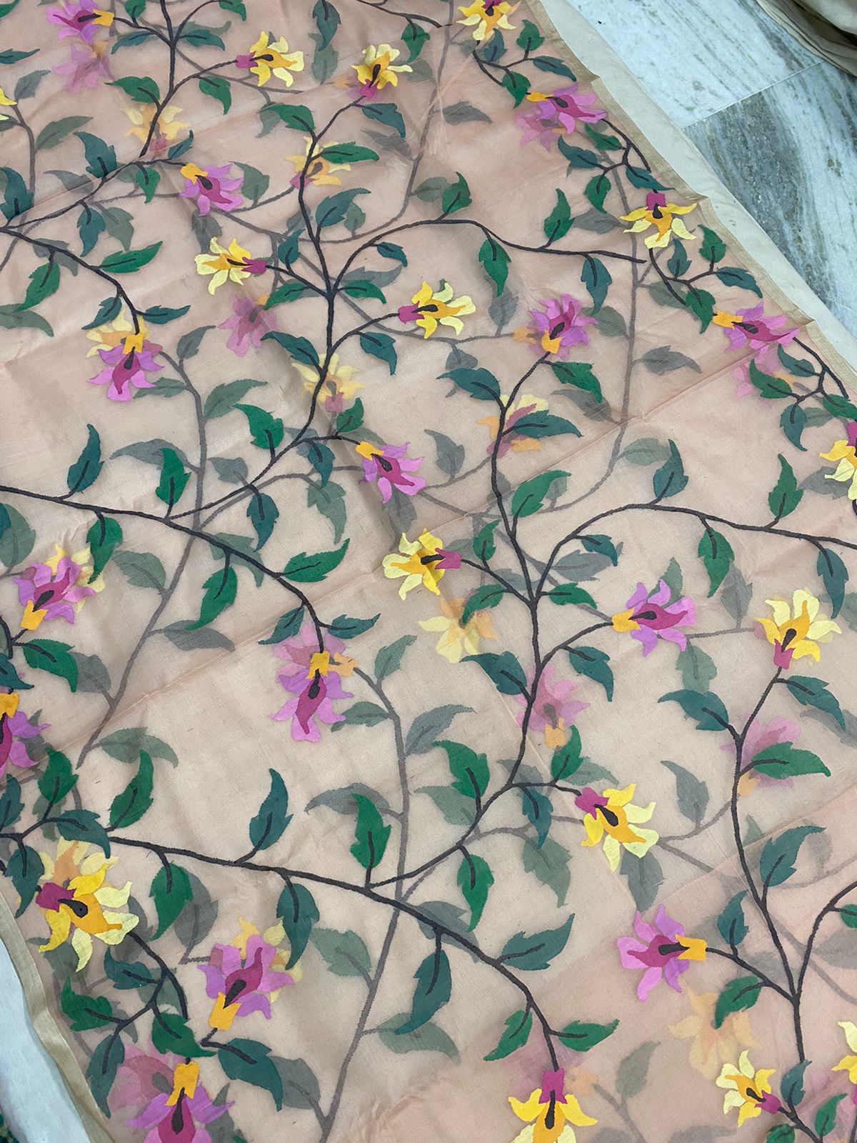 Khushnama tantuj jamdani saree - Saffronfashionindia