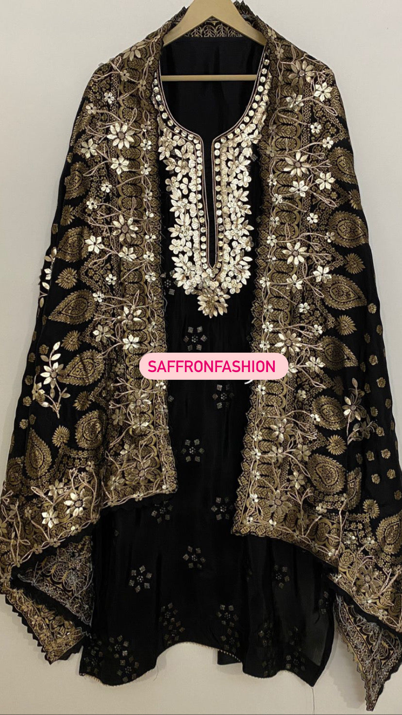 Banarsi silk lehanga choli - Saffronfashionindia