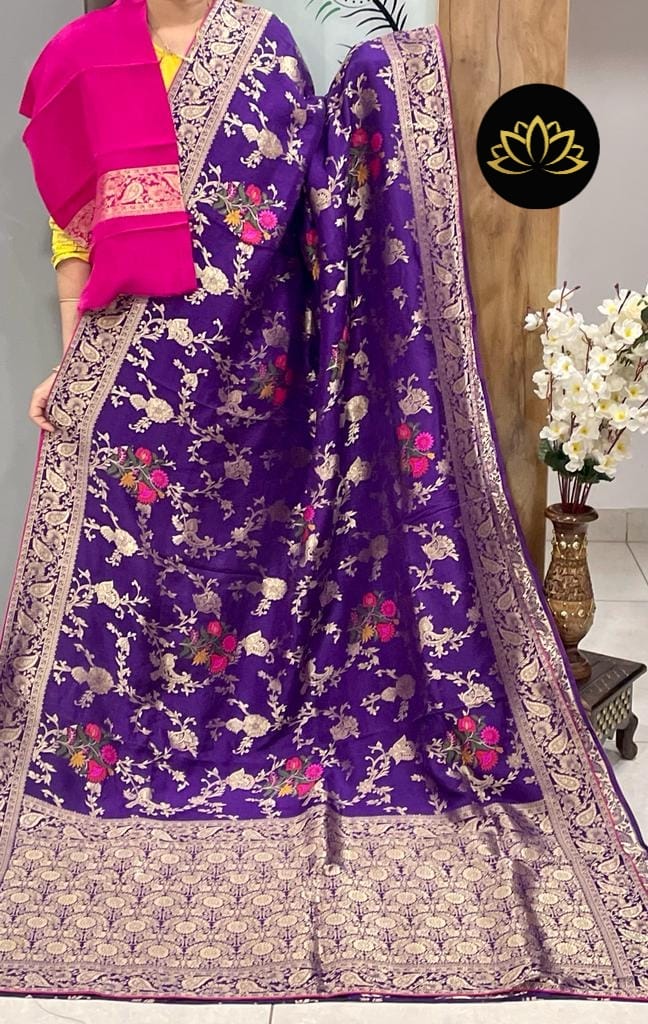 Avika banarsi moonga saree - Saffronfashionindia