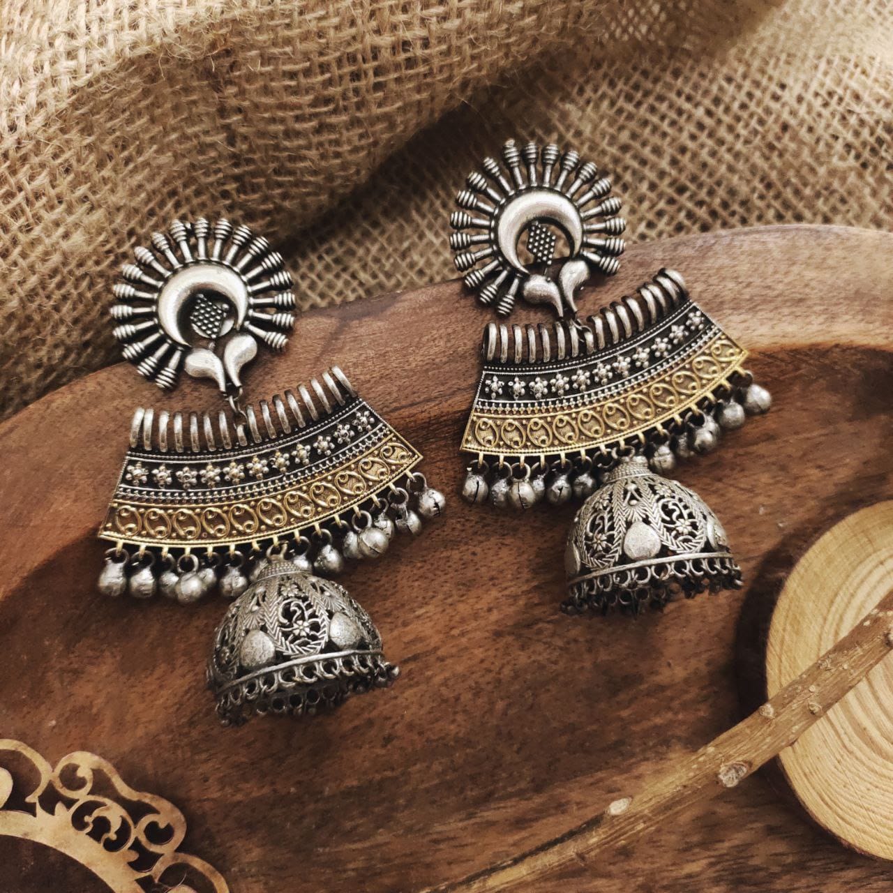Dual coloured earrings - Saffronfashionindia
