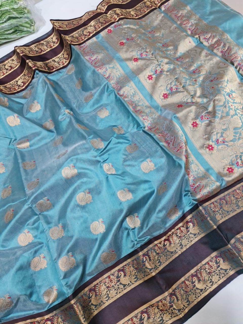 Firoza Chanderi pattu saree - Saffronfashionindia